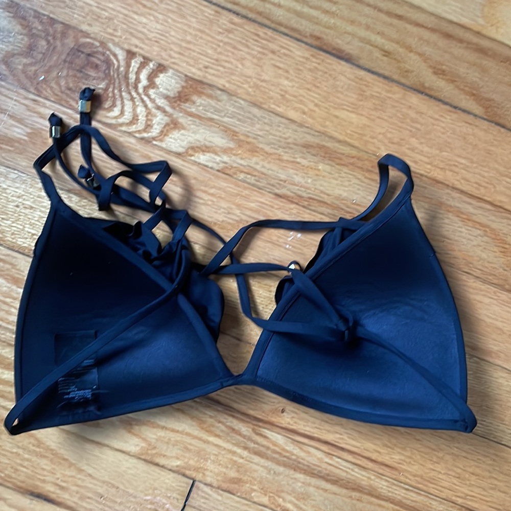 Black Ruffled H&M Bikini Top - Picture 4 of 9